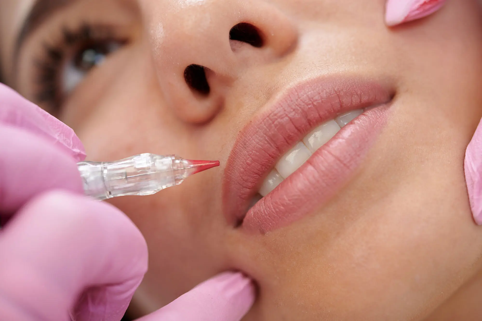 Micro Shading: Lip & Brow